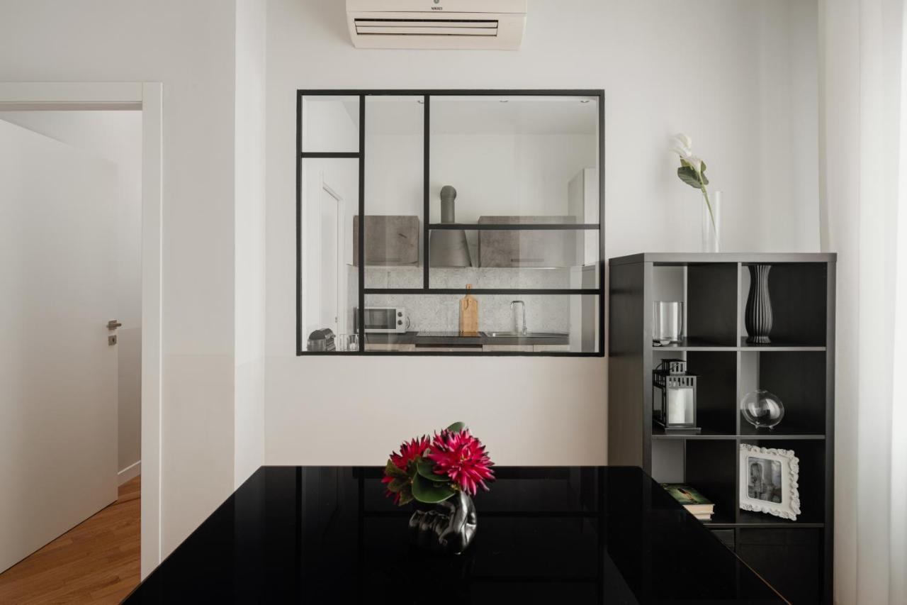 Deluxe Central Apartment Bergamo Exterior photo